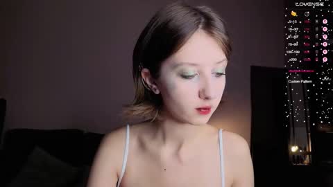 Snapshot of valerie_mooon chatting on November 2025 09:28:01 PM Kristi moony online show from November 2025 09:28:01 PM