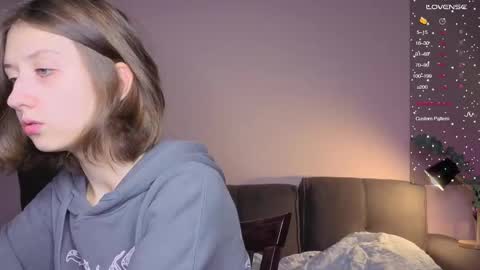 Snapshot of valerie_mooon chatting on December 2025 10:05:01 PM Kristi moony online show from December 2025 10:05:01 PM