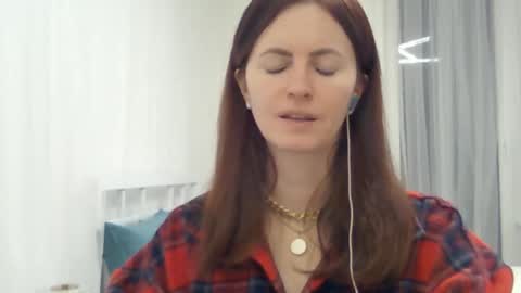 valerie_rose777 online show from January 2025 06:52:01 PM