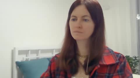 valerie_rose777 online show from February 2025 06:42:02 PM