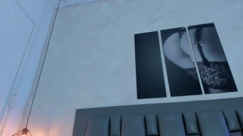 Snapshot of valerie_rouse chatting on December 2024 08:50:01 PM Valerie online show from December 2024 08:50:01 PM