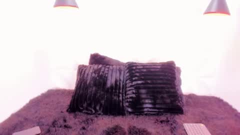 Snapshot of valeriecute18 chatting on February 2026 08:03:02 PM valerie online show from February 2026 08:03:02 PM