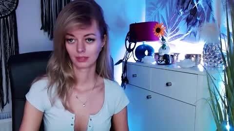 Snapshot of valerieluvsugar chatting on February 2025 10:59:01 AM Valerie online show from February 2025 10:59:01 AM