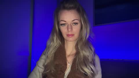 Snapshot of valerieluvsugar chatting on February 2026 02:21:01 PM Valerie online show from February 2026 02:21:01 PM