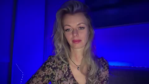 Snapshot of valerieluvsugar chatting on February 2026 03:52:02 PM Valerie online show from February 2026 03:52:02 PM