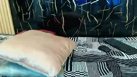 VALERIO  online show from May 2026 11:01:04 PM
