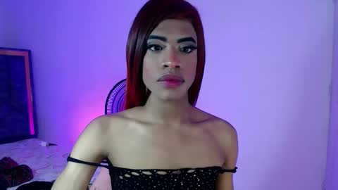 valerin_foxts online show from May 2026 11:06:01 AM
