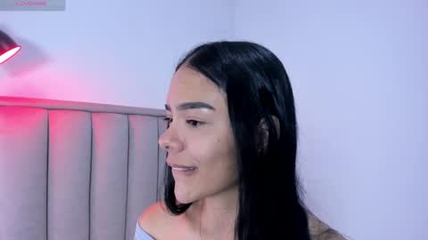 Cris  online show from May 2026 02:44:02 PM