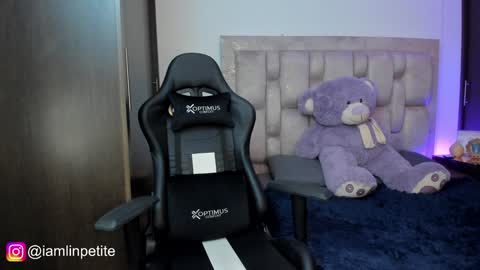  Valery Lin Dupont online show from January 2025 02:47:01 AM