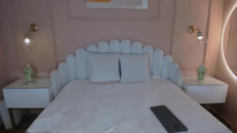 Valery online show from November 2025 02:13:01 AM