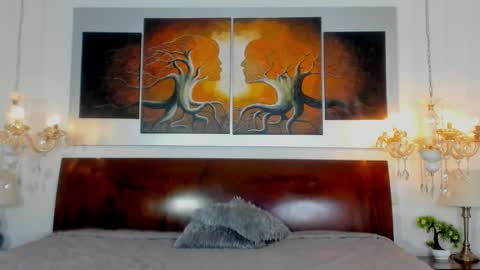 Valery online show from November 2025 08:30:01 PM