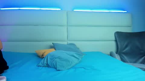 Valery Jackzon online show from December 2025 03:04:02 AM