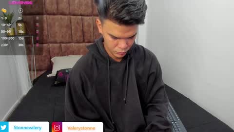 Snapshot of valerystonne_ chatting on December 2024 07:38:02 PM Valery Stonne online show from December 2024 07:38:02 PM