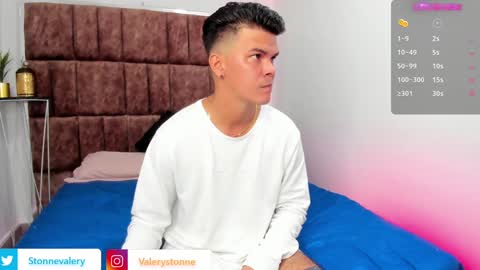 Snapshot of valerystonne_ chatting on January 2025 11:09:01 PM Valery Stonne online show from January 2025 11:09:01 PM