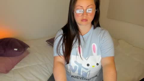 My name is Valery... Nice to meet you  thumb up me please its important online show from December 2024 03:33:02 AM