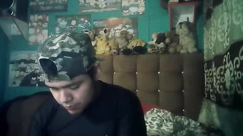 Snapshot of valesh20 chatting on November 2025 03:06:02 AM Valesh19 online show from November 2025 03:06:02 AM