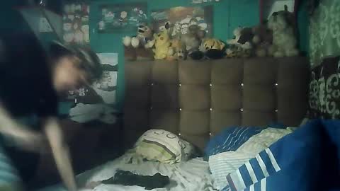 Snapshot of valesh20 chatting on November 2025 11:54:01 PM Valesh19 online show from November 2025 11:54:01 PM