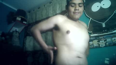 Snapshot of valesh20 chatting on November 2025 01:51:02 AM Valesh19 online show from November 2025 01:51:02 AM