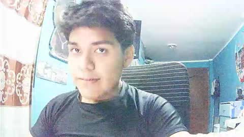 Snapshot of valesh20 chatting on January 2026 02:06:02 AM Valesh19 online show from January 2026 02:06:02 AM