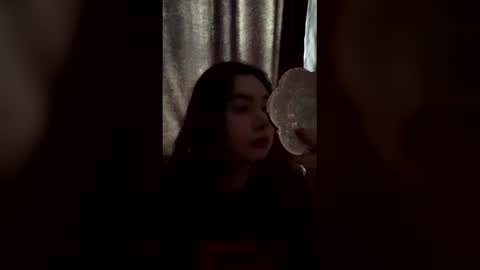 Snapshot of valevaweheart chatting on March 2026 11:27:01 AM valevaweheart online show from March 2026 11:27:01 AM