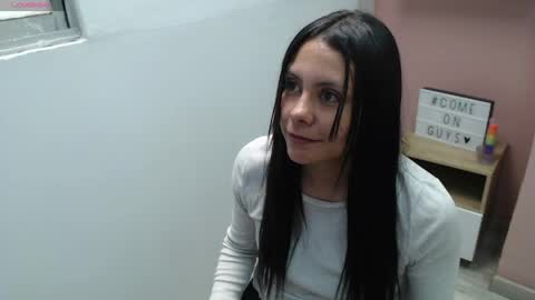 valevicious online show from April 2026 05:30:01 PM