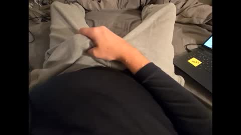 Snapshot of valhal2020 chatting on October 2025 03:50:02 AM Valhal online show from October 2025 03:50:02 AM