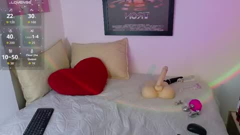 Snapshot of valkiria_moore chatting on April 2026 02:12:02 AM Valkiria moore online show from April 2026 02:12:02 AM