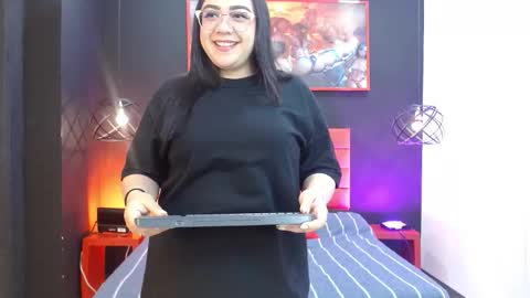 Valkirye  online show from March 2026 11:04:02 AM