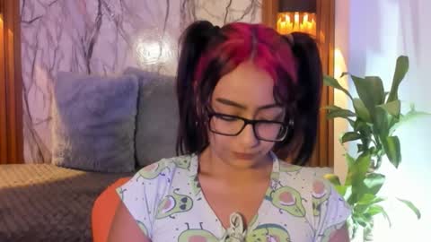 Valkyfoxxx online show from December 2025 11:08:02 AM