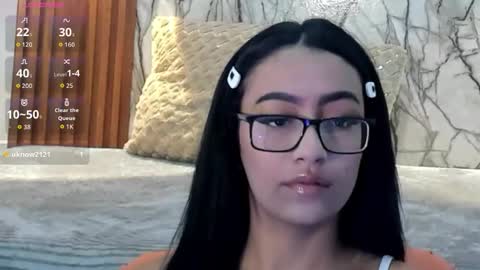 Valkyfoxxx online show from December 2025 11:04:02 AM