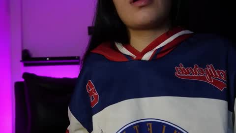 Valkyria  online show from October 2025 11:59:02 PM