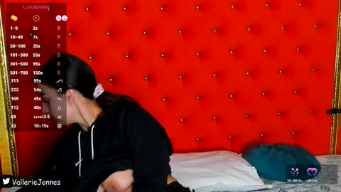 Valerie Val V online show from February 2026 03:22:01 AM