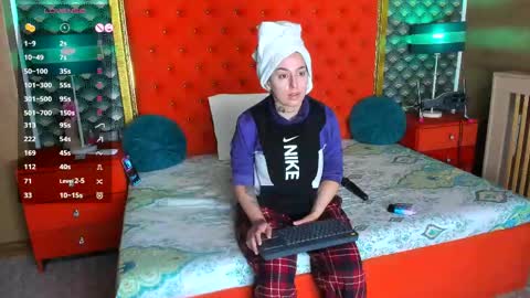 Valerie Val V online show from May 2026 09:03:02 AM