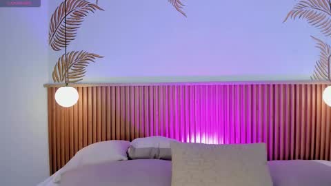 valleriie_ online show from March 2026 04:02:01 PM