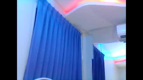 Snapshot of valleriwind chatting on January 2025 11:43:02 PM ValleriWind online show from January 2025 11:43:02 PM