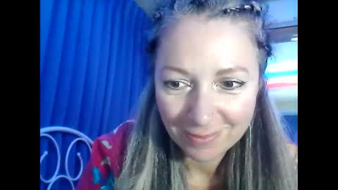 Snapshot of valleriwind chatting on January 2025 01:33:01 AM ValleriWind online show from January 2025 01:33:01 AM