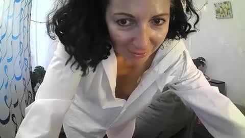 ValleriWind online show from May 2026 01:56:01 AM