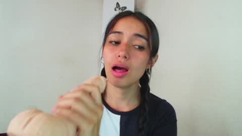 Taty independent account online show from December 2024 04:31:01 PM