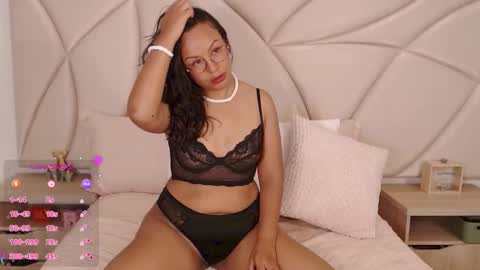 Snapshot of valleryc chatting on January 2025 06:03:02 PM Vallery online show from January 2025 06:03:02 PM