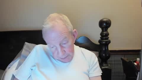 Snapshot of valleylaker chatting on February 2025 10:51:02 AM valleylaker online show from February 2025 10:51:02 AM