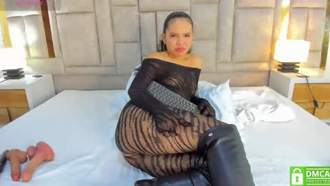 valtira nova online show from May 2026 07:45:01 PM
