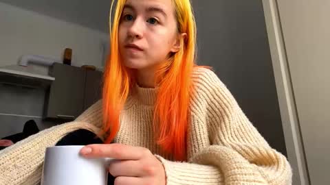 Emily online show from February 2026 06:13:01 AM