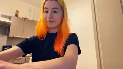 Emily online show from February 2026 03:32:01 PM