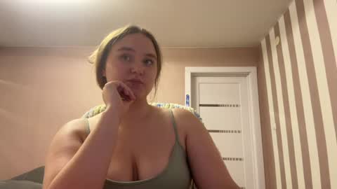 Lily online show from June 2026 09:35:01 PM