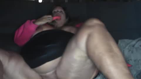 Snapshot of vampwoman chatting on February 2025 08:05:02 AM vampwoman online show from February 2025 08:05:02 AM