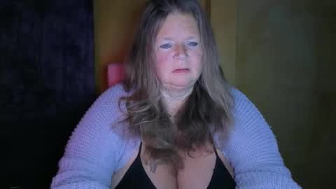 Snapshot of vampwoman chatting on January 2026 08:50:02 AM vampwoman online show from January 2026 08:50:02 AM