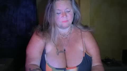 Snapshot of vampwoman chatting on February 2026 06:12:02 AM vampwoman online show from February 2026 06:12:02 AM