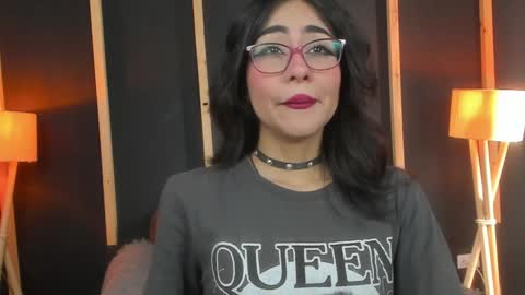 Snapshot of vampy_dolll chatting on December 2024 02:00:01 PM vampy_dolll online show from December 2024 02:00:01 PM