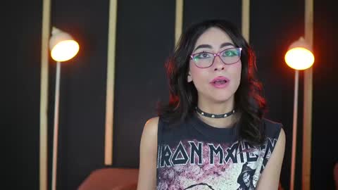 Snapshot of vampy_dolll chatting on January 2025 03:17:01 AM vampy_dolll online show from January 2025 03:17:01 AM