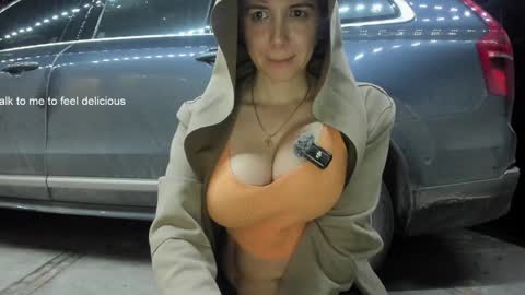 vanessa online show from March 2025 12:53:01 AM